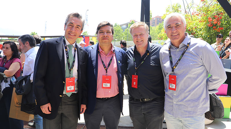 Foto 7 de 16: Equipo UGM en EtM Day 2023, el encuentro de Innovación y Emprendimiento más grande de Latinoamérica