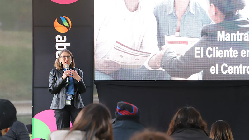 Foto 9 de 16: Equipo UGM en EtM Day 2023, el encuentro de Innovación y Emprendimiento más grande de Latinoamérica