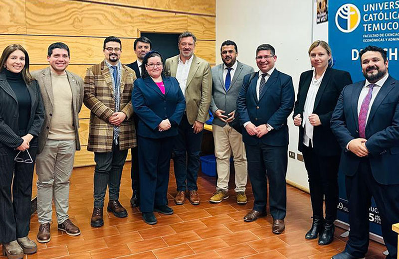 Imagen de la noticia: U. Católica de Temuco y Escuela de Derecho UGM realizaron Congreso Internacional de Derecho Privado e IA