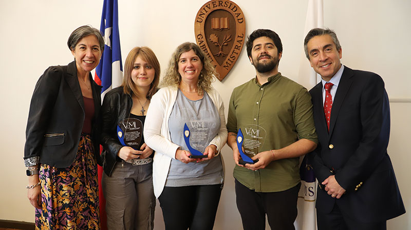 Foto 8 de 18: Estudiantes, Alumni y docentes UGM recibieron reconocimiento por su destacado trabajo en proyectos VcM