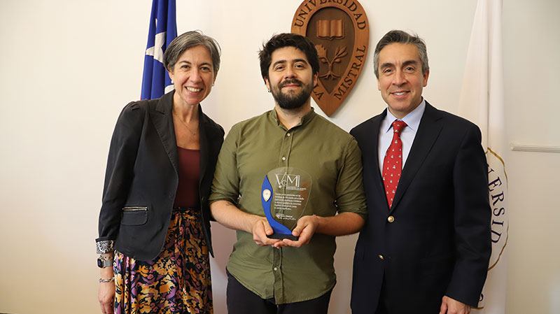 Foto 3 de 18: Estudiantes, Alumni y docentes UGM recibieron reconocimiento por su destacado trabajo en proyectos VcM