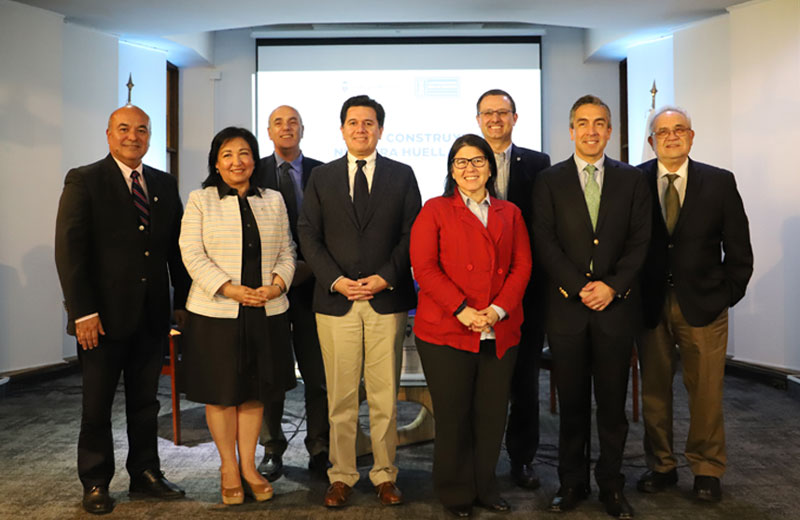 Imagen de la noticia: II Seminario “Construyendo nuestra huella: Proceso de autoevaluación institucional” contó con destacados expositores