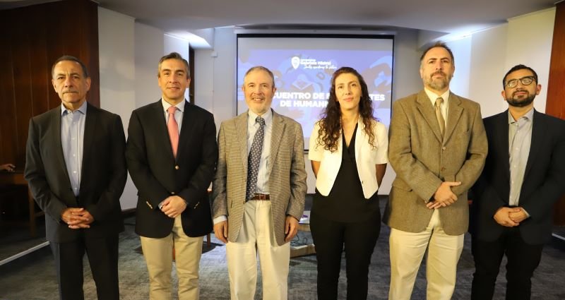 Imagen de la noticia: Escuela de Humanidades UGM reunió a estudiantes en su II Encuentro con exposición especial del Dr. Joaquín García Huidobro