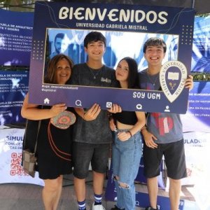 Imagen de la noticia: Universidad Gabriela Mistral da la bienvenida a sus primeros matriculados 2024