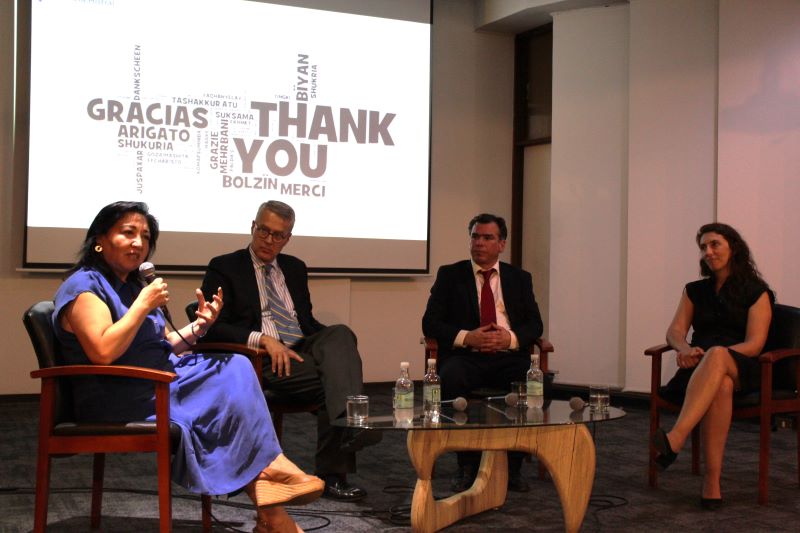 Imagen de la noticia: Michael Johanek, experto internacional en Liderazgo Educacional, dictó conferencia magistral en UGM