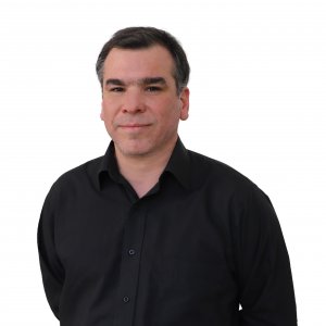 Imagen de la noticia: Michael Johanek, experto internacional en Liderazgo Educacional, dictó conferencia magistral en UGM