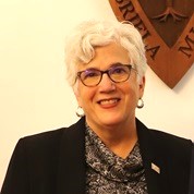 Imagen de la noticia: Dra. Deb Adair, CEO de Quality Matters (QM), se reunió con autoridades de la Universidad Gabriela Mistral