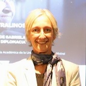 Imagen de la noticia: Conversatorio “Diálogos Mistralinos” realzó dimensión internacional de Gabriela Mistral