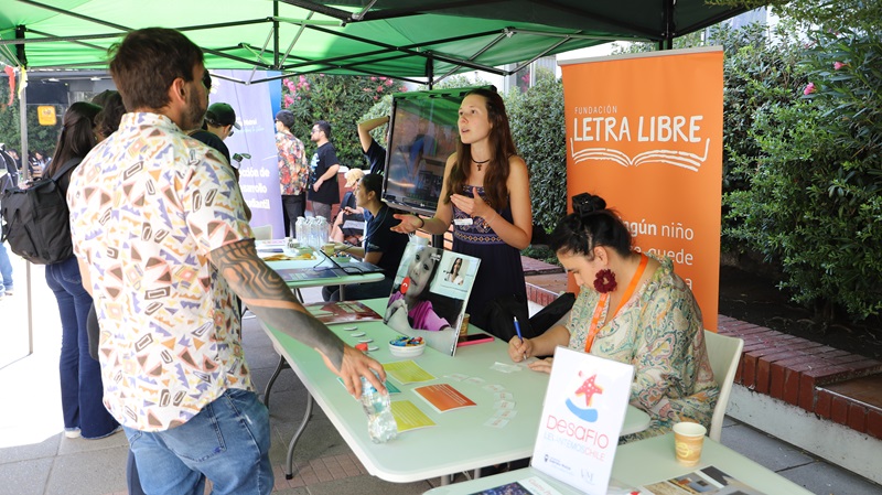 Foto 5 de 5: Primera Feria de Vinculación con el Medio 2024: Impulsando proyectos de impacto social