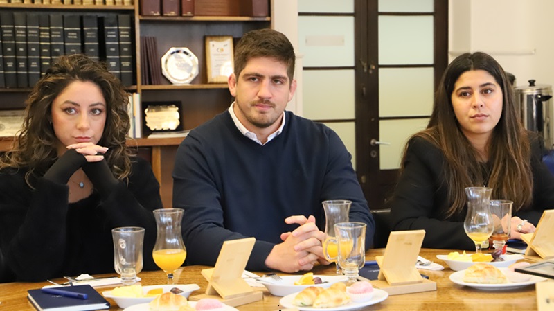 Foto 1 de 3: Red de Alumni UGM reunió a egresados destacados de Derecho para reforzar vínculos