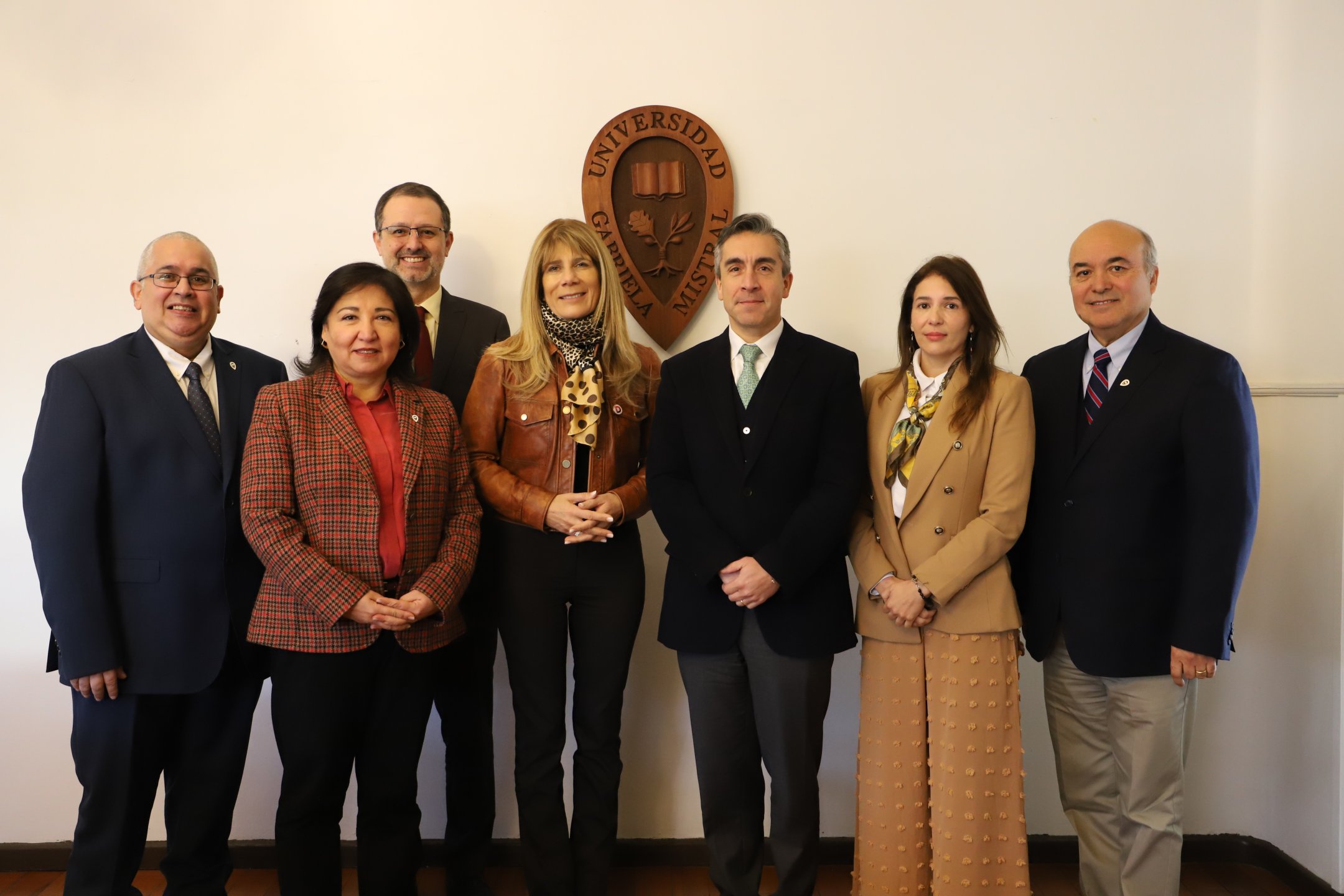 Imagen de la noticia: Charla sobre IA de senadora Ximena Rincón cerró Expo de Ingenierías y Tecnologías UGM 2024