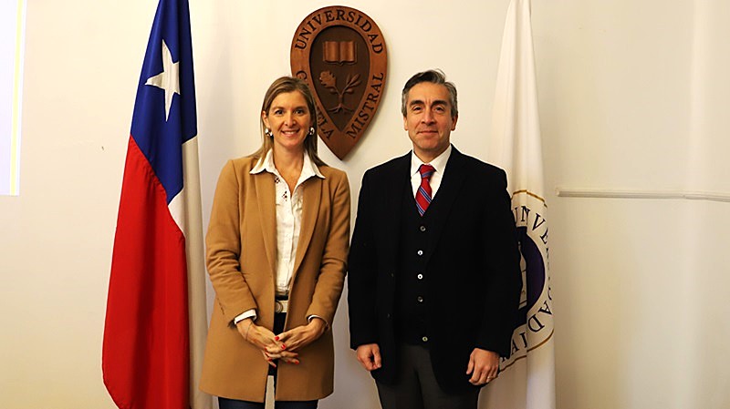 Imagen de la noticia: Encuesta UGM y B&W: 50% de los chilenos ha sufrido un intento de fraude con medios de pago electrónicos