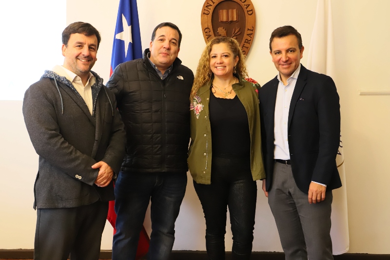 Imagen de la noticia: Egresados de Periodismo UGM compartieron experiencias profesionales en su Alma Mater
