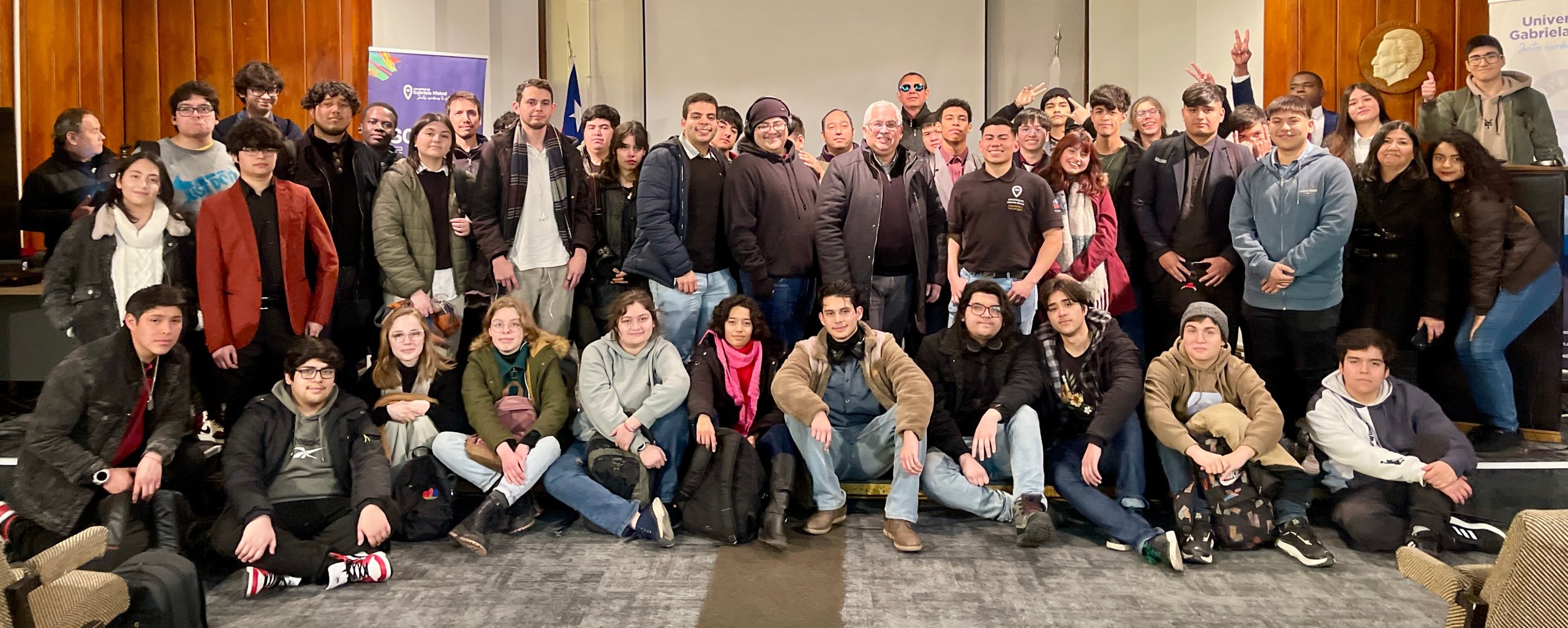 Imagen de la noticia: Charla sobre IA de senadora Ximena Rincón cerró Expo de Ingenierías y Tecnologías UGM 2024