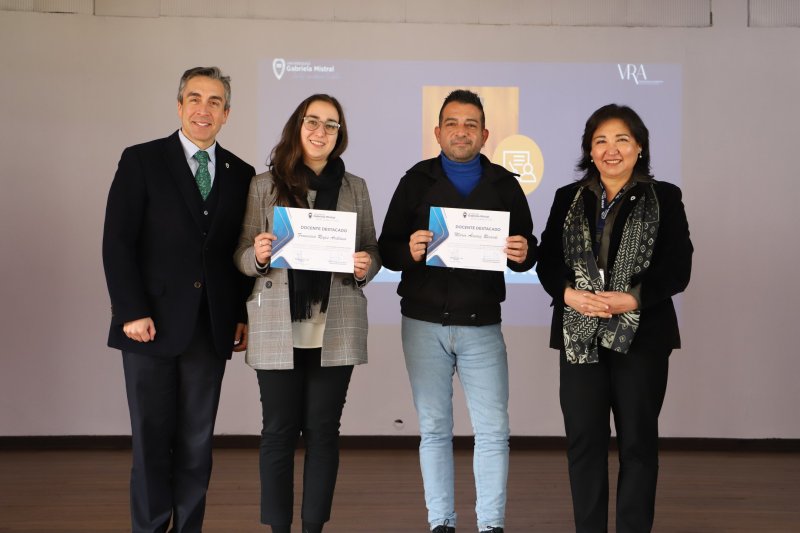 Foto 7 de 11: Universidad Gabriela Mistral realizó Claustro Académico 2024 con foco en innovaciones pedagógicas en entornos de aprendizaje online