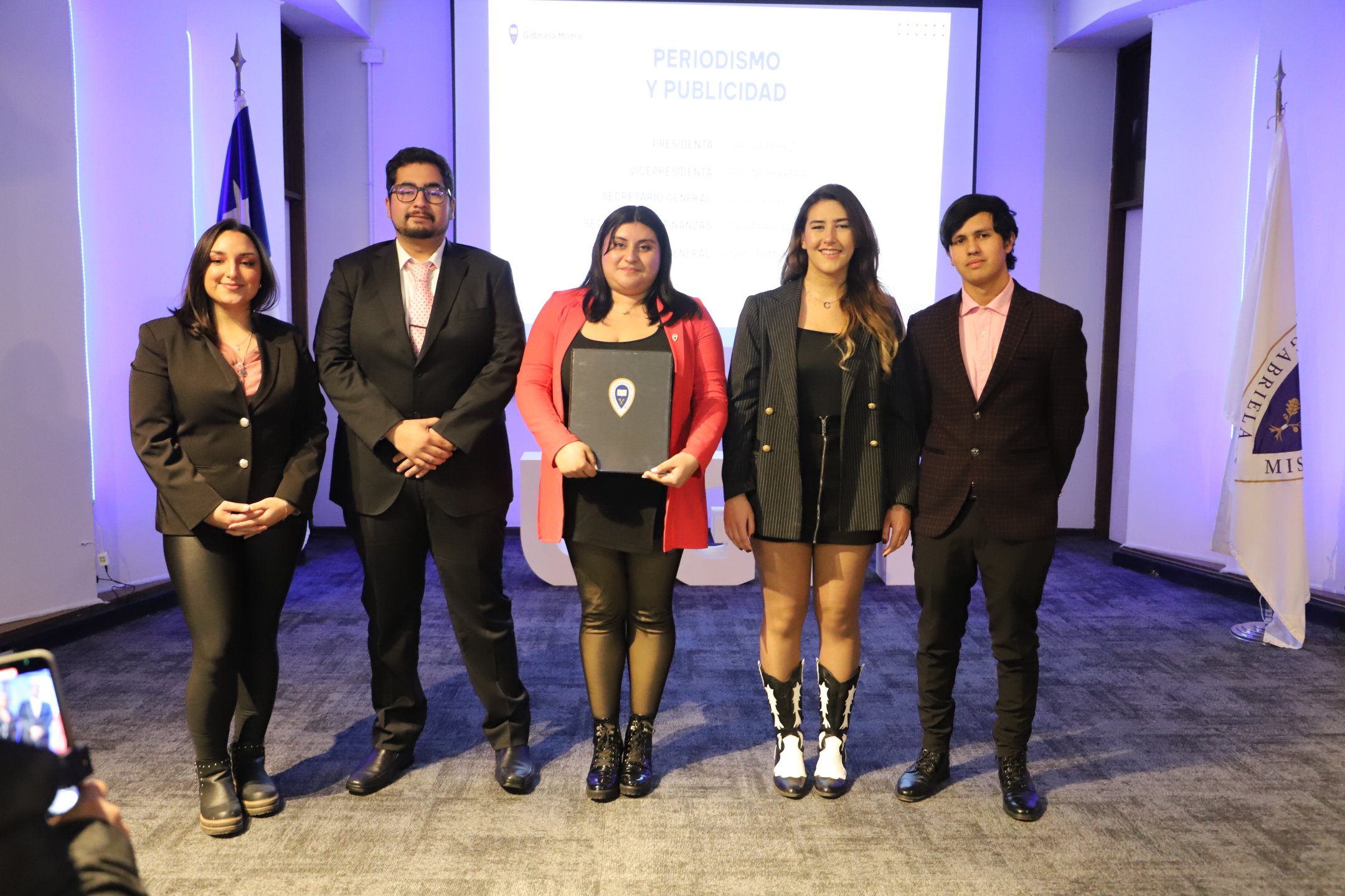 Imagen de la noticia: Nuevo Tribunal Calificador de Elecciones (TRICEL) y Centros de Estudiantes UGM asumieron sus cargos