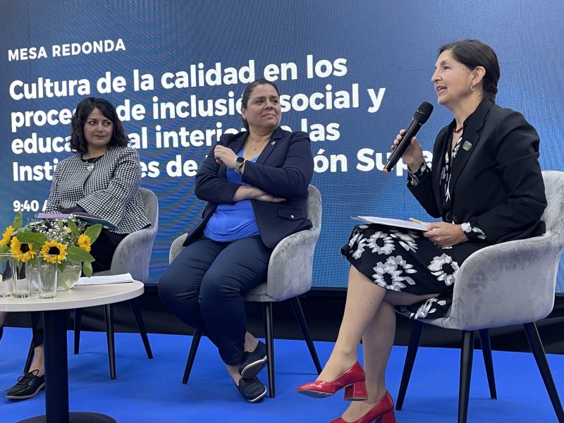 Foto 5 de 6: Universidad Gabriela Mistral participó en Congreso CUP que destacó importancia de vincular calidad con inclusión en Educación Superior