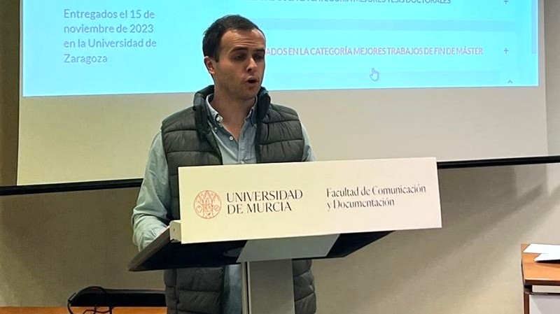 Imagen de la noticia: Docente de Periodismo UGM Juan Rangel Preisler fue reconocido en España por Mejor Trabajo de Fin de Master