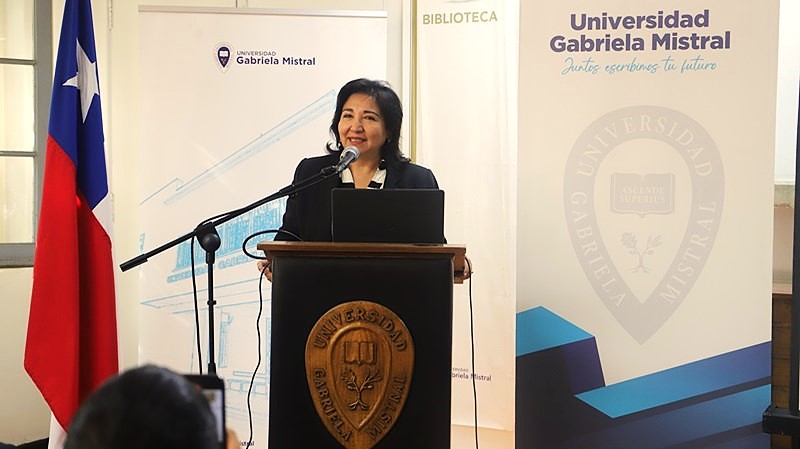 Imagen de la noticia: Universidad Gabriela Mistral reunió a su comunidad educativa en el IV Seminario "Construyendo Nuestra Huella"