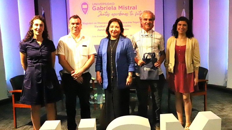Imagen de la noticia: Liderazgo y docencia: Magíster en Docencia para la Educación Superior UGM realizó jornada académica