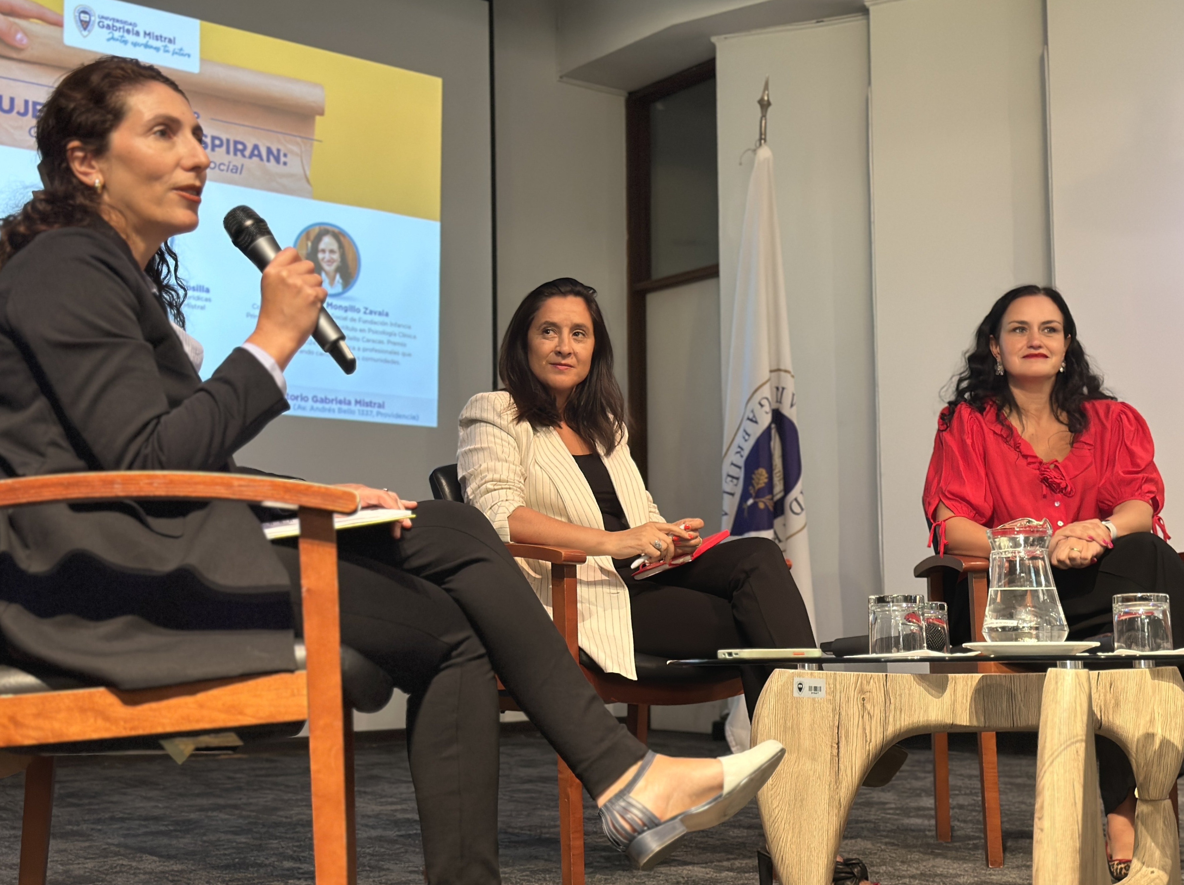 Imagen de la noticia: Mujeres que inspiran: Psicología, liderazgo y vocación de servicio público en conversatorio UGM