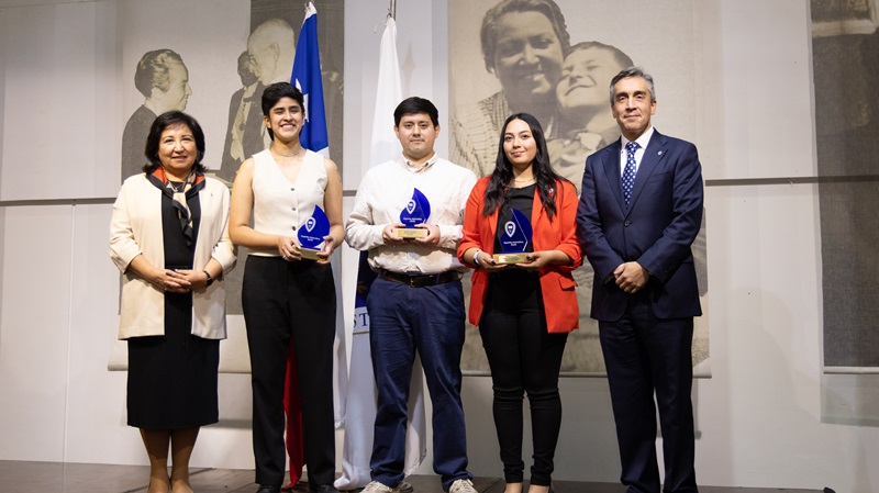 Imagen de la noticia: José Joaquín Brunner inauguró Año Académico 2025 de la Universidad Gabriela Mistral