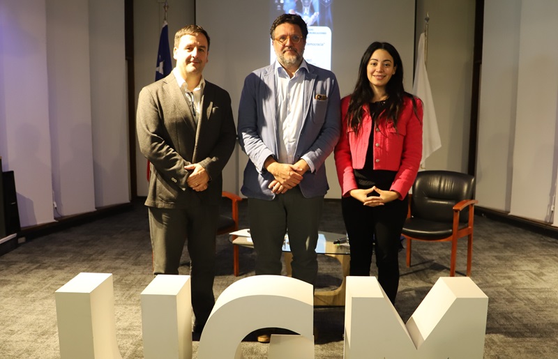 Imagen de la noticia: Conversatorio UGM “Desinformación y Democracia” abordó desafíos de la era digital
