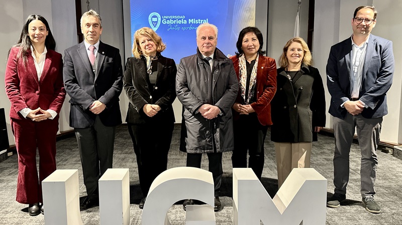 Imagen de la noticia: UGM celebró Día de la República de Italia con emotivo homenaje a Gabriela Mistral y su vínculo con la cultura italiana