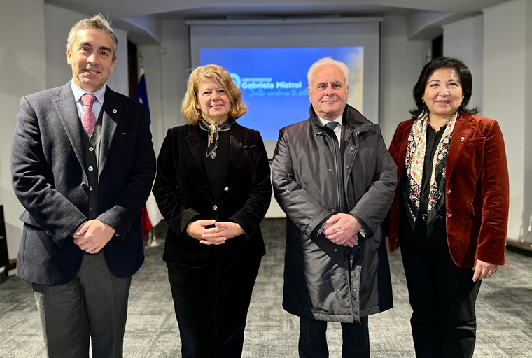 Imagen de la noticia: UGM celebró Día de la República de Italia con emotivo homenaje a Gabriela Mistral y su vínculo con la cultura italiana