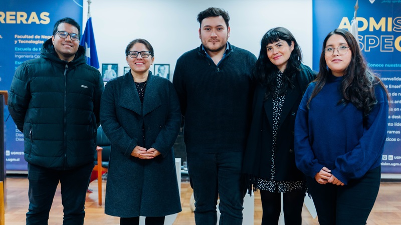 Foto 8 de 16: Jeannette von Wolfersdorff presentó en UGM su libro “La fascinante complejidad de nuestros sistemas”