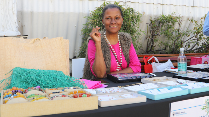 Foto 13 de 15: La Feria de emprendedores llega por tercera vez a la Universidad Gabriela Mistral