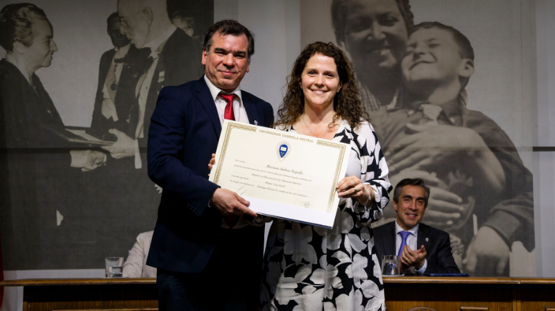 Foto 20 de 21: Universidad Gabriela Mistral celebró las ceremonias de titulación de sus egresados 2024 - 2025