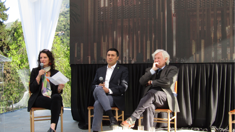 Foto 4 de 7: Embajada de Suecia y Arquitectura, Diseño y Artes Digitales UGM organizaron seminario sobre uso de madera industrializada