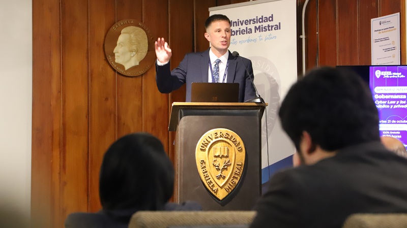 Imagen de la noticia: Escuela de Derecho UGM organizó workshop y seminario internacional “Gobernanza en ciberseguridad: Cyberlaw y desafíos del sector público y privado”