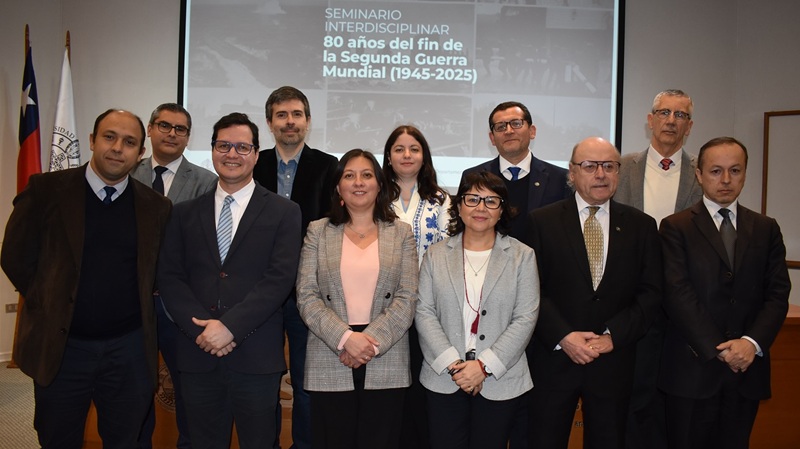 Imagen de la noticia: Académicos de Humanidades UGM participaron en seminario UCSC sobre 80 años del fin de la II Guerra Mundial