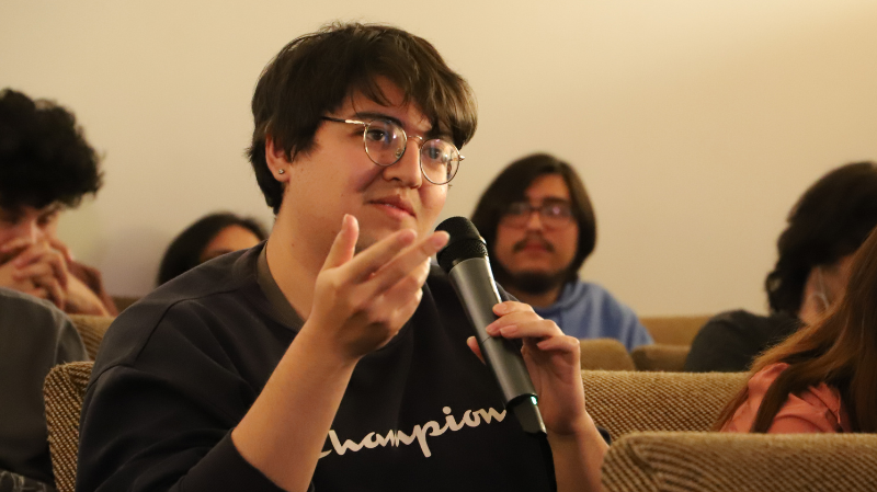 Foto 4 de 5: Mery Glez compartió su visión sobre el diseño de experiencias inmersivas en la UGM