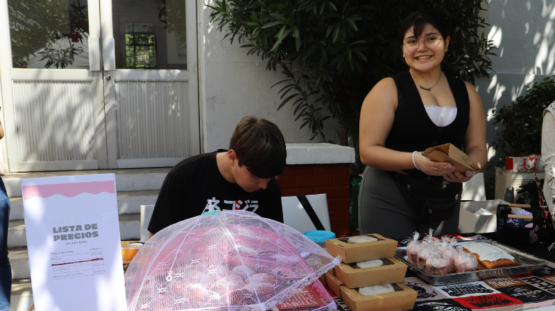 Foto 13 de 13: De repostería a accesorios: Feria de Emprendedores regresó a la UGM con más de 15 stands