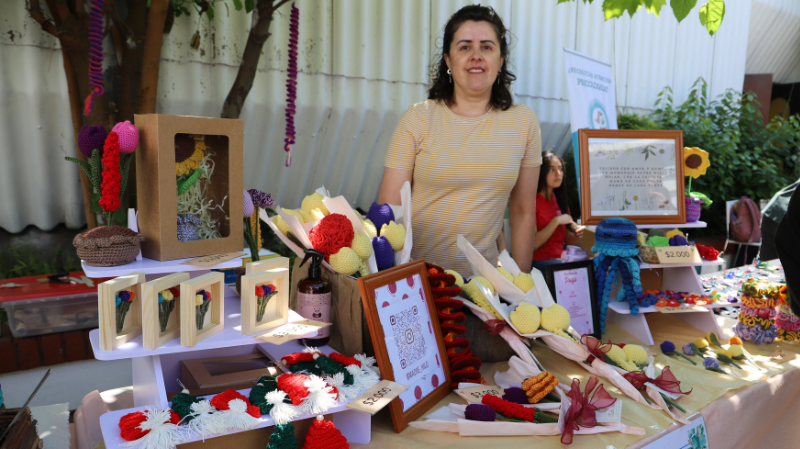 Foto 2 de 13: De repostería a accesorios: Feria de Emprendedores regresó a la UGM con más de 15 stands