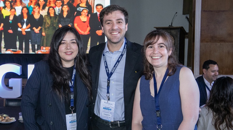 Foto 18 de 32: Universidad Gabriela Mistral realizó su Encuentro Alumni 2025
