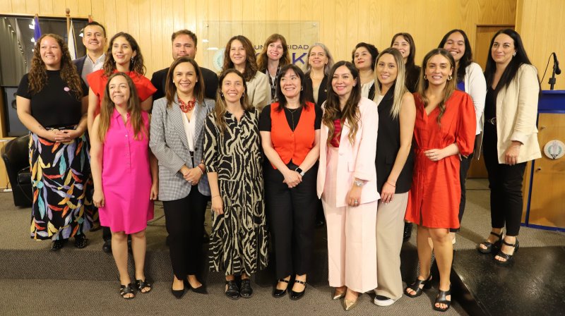 Foto 4 de 4: Presidenta de Junta Directiva UGM Mariana Aylwin lidera participación institucional en seminario CUP sobre mujeres en directorios