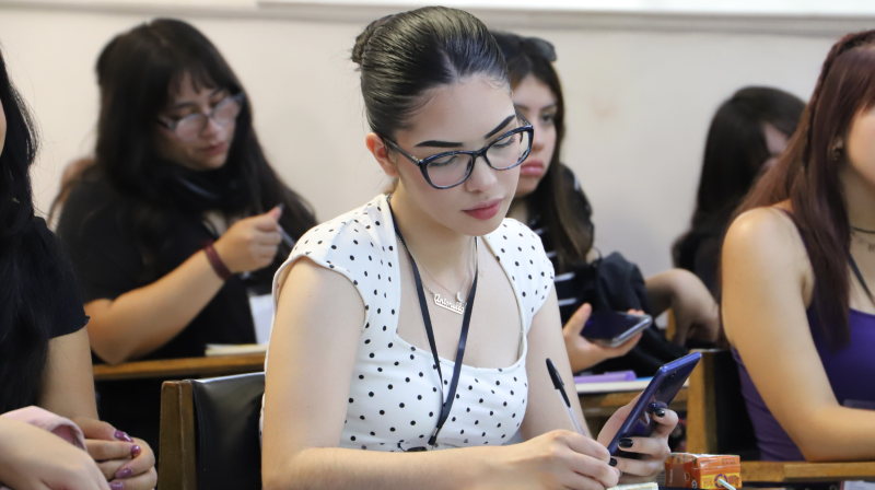 Foto 9 de 15: Aprender, crear y conectar: ¡Así se vivió la Escuela de Verano UGM!