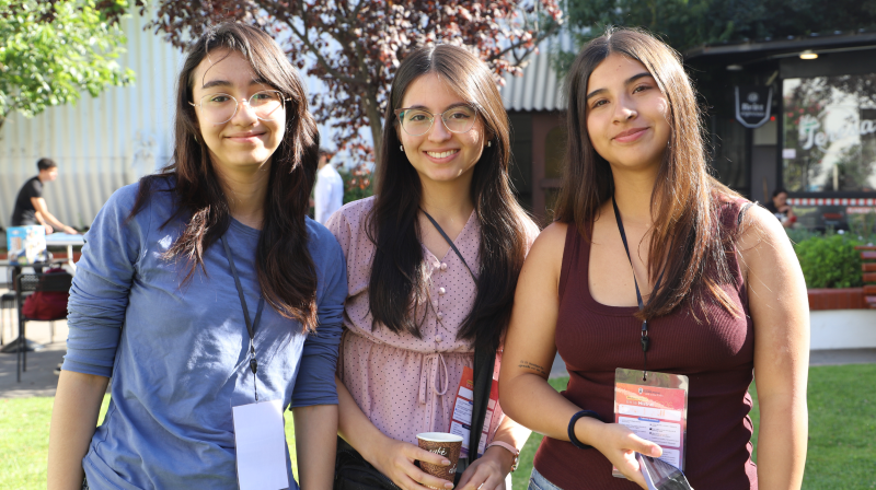 Foto 6 de 15: Aprender, crear y conectar: ¡Así se vivió la Escuela de Verano UGM!