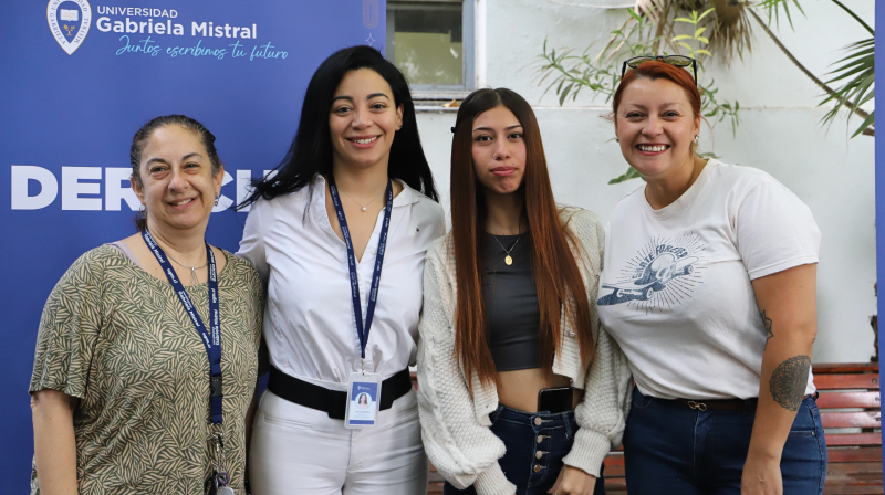 Foto 8 de 12: ¡Bienvenidos a la UGM! Recibimos a nuestros primeros estudiantes matriculados para el 2026