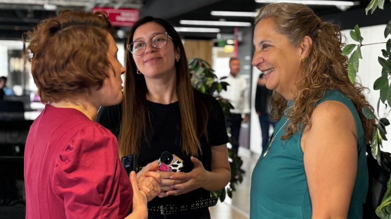 Foto 2 de 5: UGM participa en lanzamiento del Hub Metropolitano: "La creatividad es clave para diferenciarse"