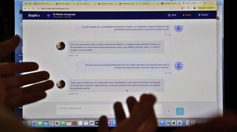 Foto 3 de 15: Encuentro de la Escuela de Humanidades UGM consolidó un espacio de reflexión académica sobre la IA