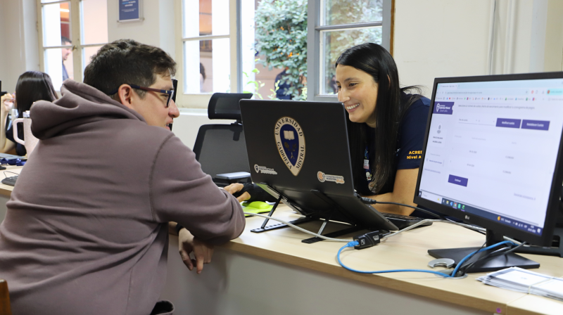 Foto 1 de 12: ¡Bienvenidos a la UGM! Recibimos a nuestros primeros estudiantes matriculados para el 2026