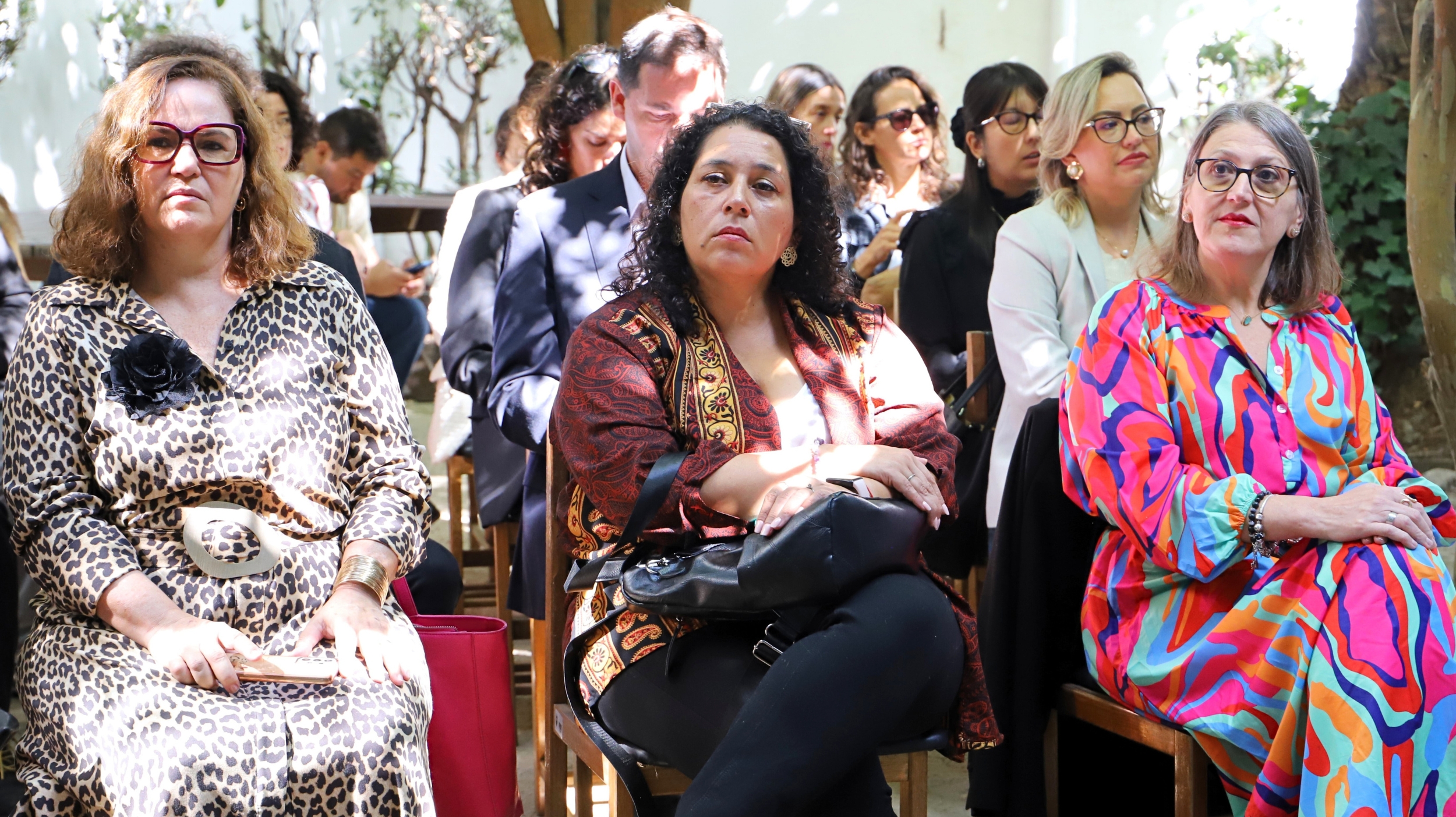Imagen de la noticia: XIV Encuesta Ecosistema Emprendedor UGM: 41% de mujeres en Chile ha debido pausar su emprendimiento por razones familiares
