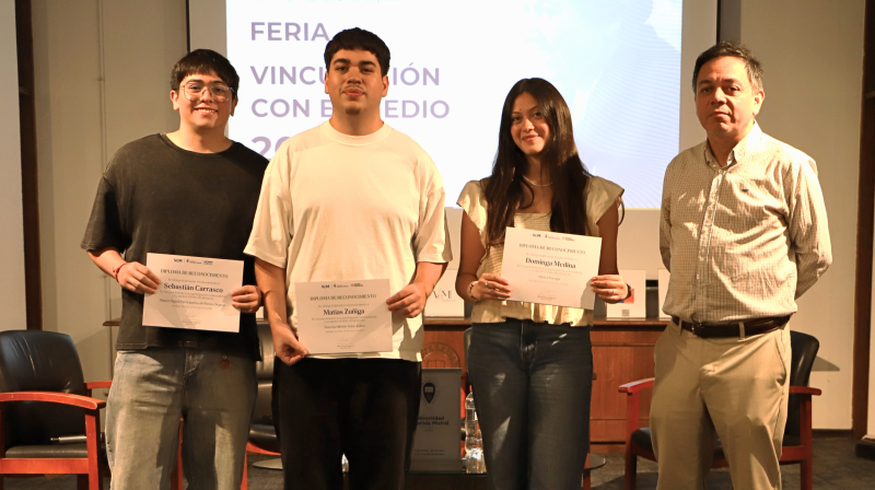Foto 4 de 12: Feria de Vinculación con el Medio 2026 reúne a comunidad UGM y colaboradores estratégicos