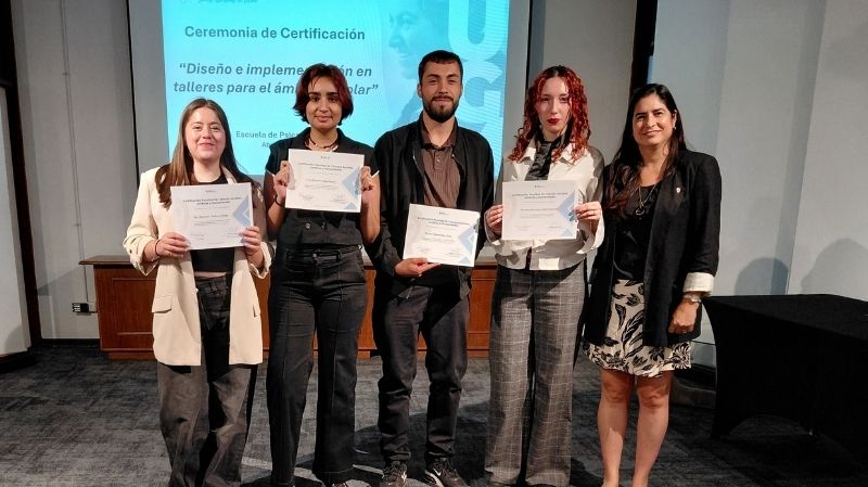 Foto 27 de 32: Estudiantes de Psicología UGM se certificaron en “Diseño e implementación de talleres en el ámbito escolar”