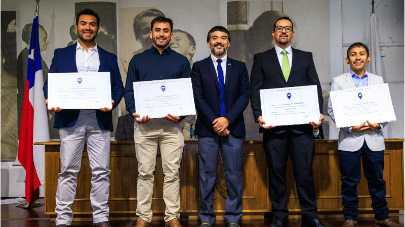 Foto 24 de 74: Universidad Gabriela Mistral celebró a sus egresados y titulados del período 2025-2026